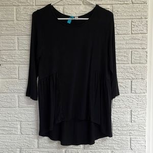 Black Fitted Detail 3/4 Sleeve Francesca’s Top